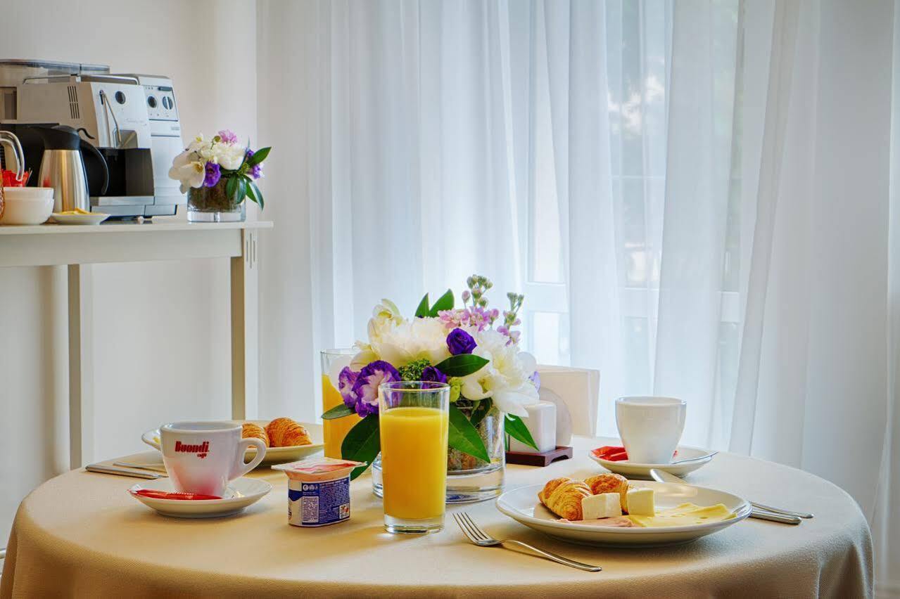 Cityhotel Apartments Киев Экстерьер фото